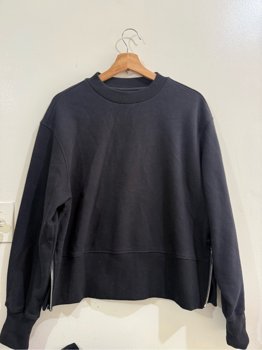 Varley Black Crewneck Sweatshirt with Side Zips - Women's